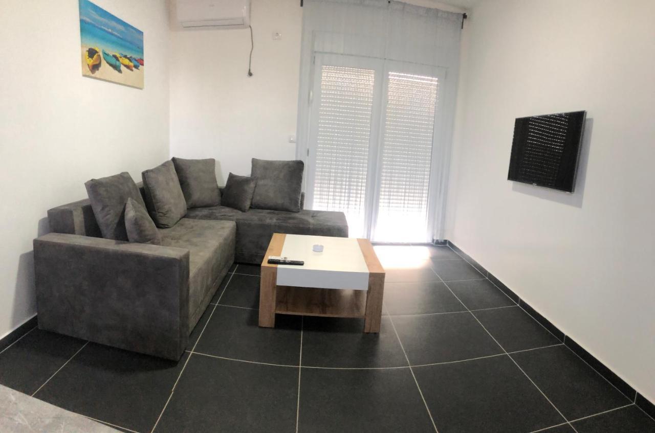 Lanika Apartments Улцинь Экстерьер фото